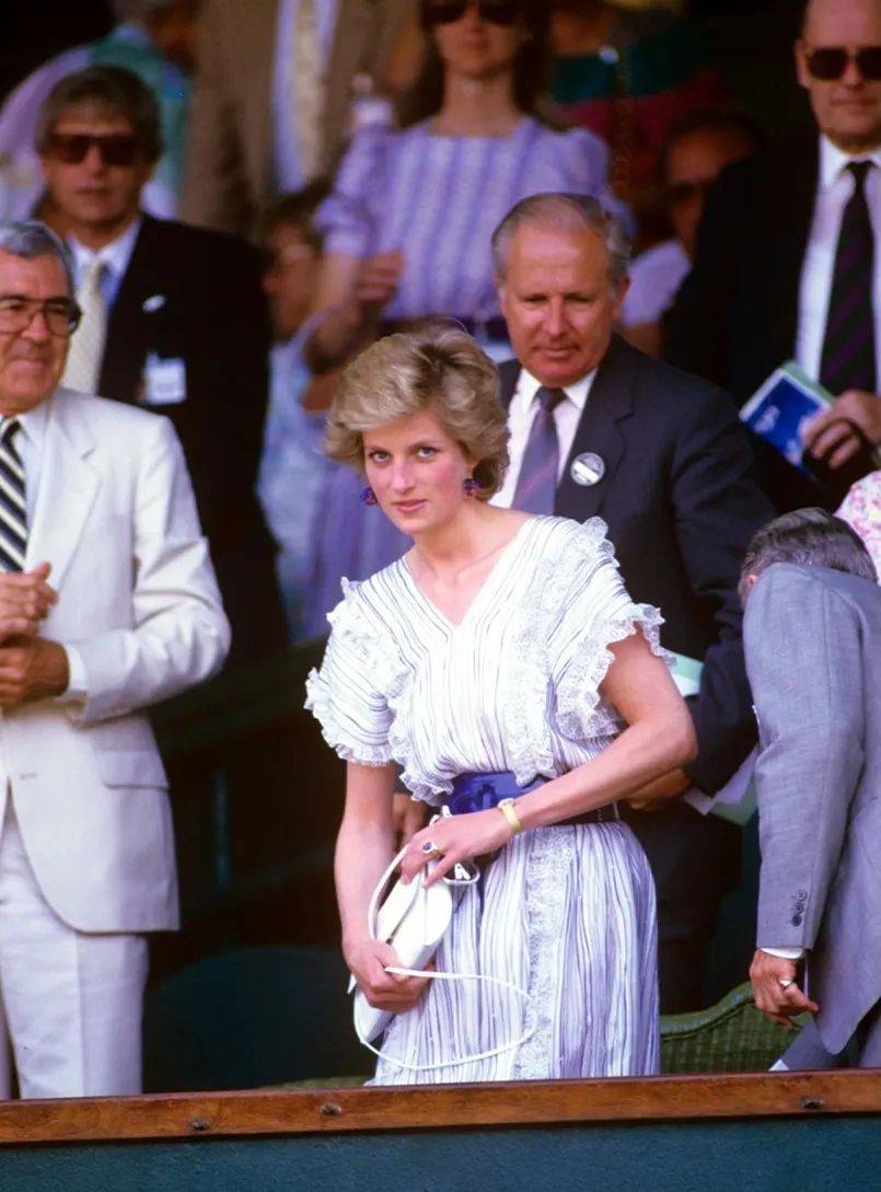 用和薪资要 用和薪资要