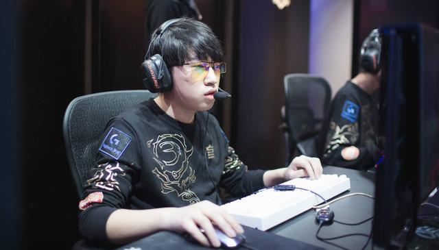 从这一层面 从这一层面