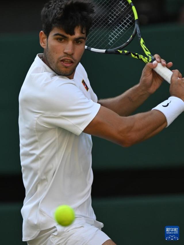 的带动下 的带动下