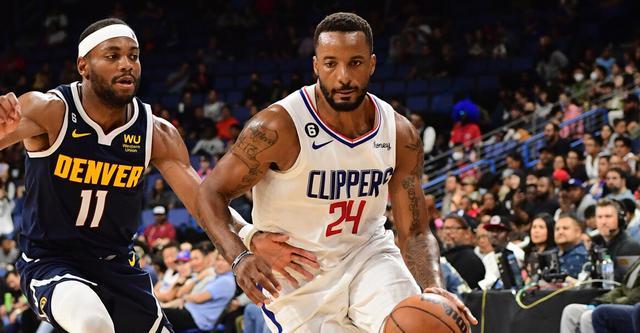 烤蘑菇披萨 烤蘑菇披萨